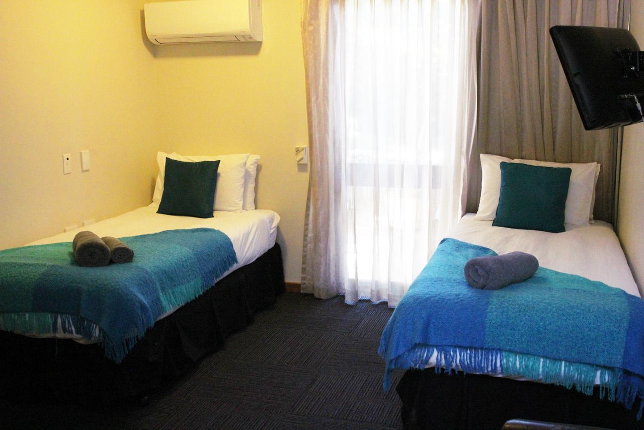 Отель Henry'S Quirindi Экстерьер фото